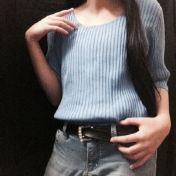 Soft Blue Top - Picture 1 of 3